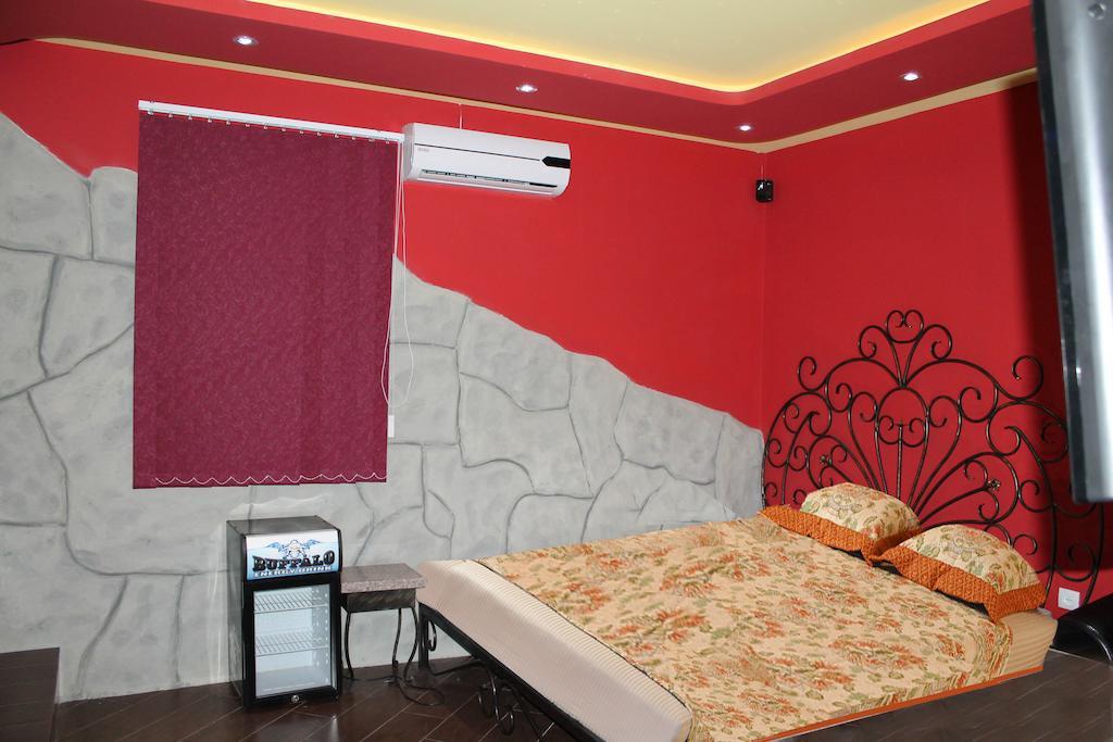 Princ Plaza Hotel Yerevan Phòng bức ảnh